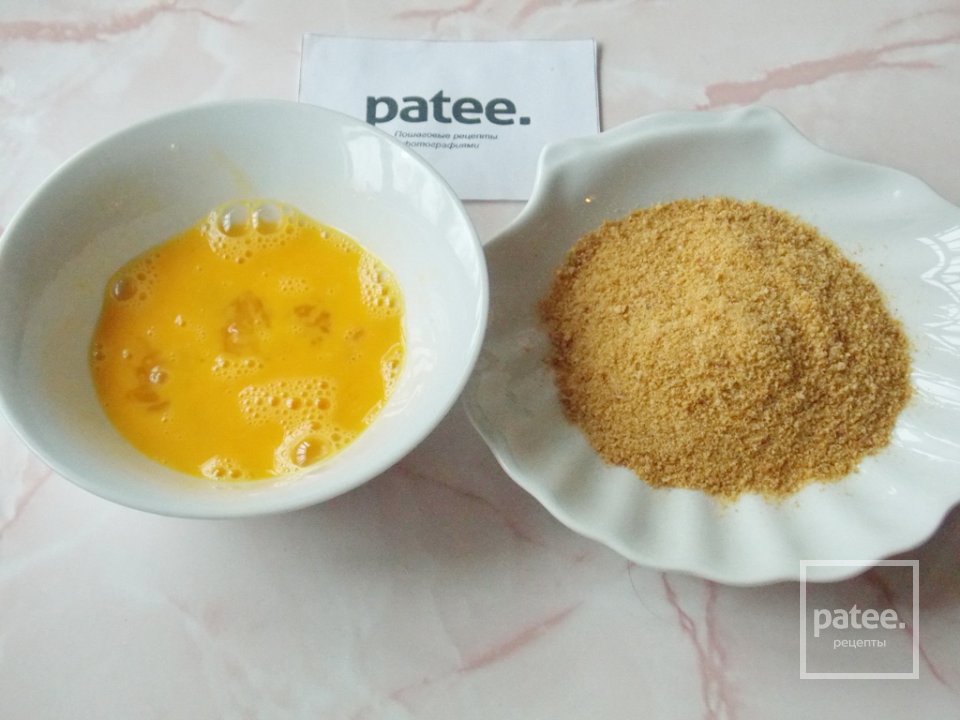 Картофельные котлеты с куриным мясом и зеленью - Шаг 7