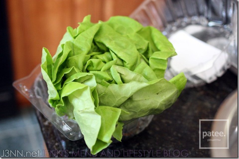 Крабовое мясо в листьях салата - Шаг 4