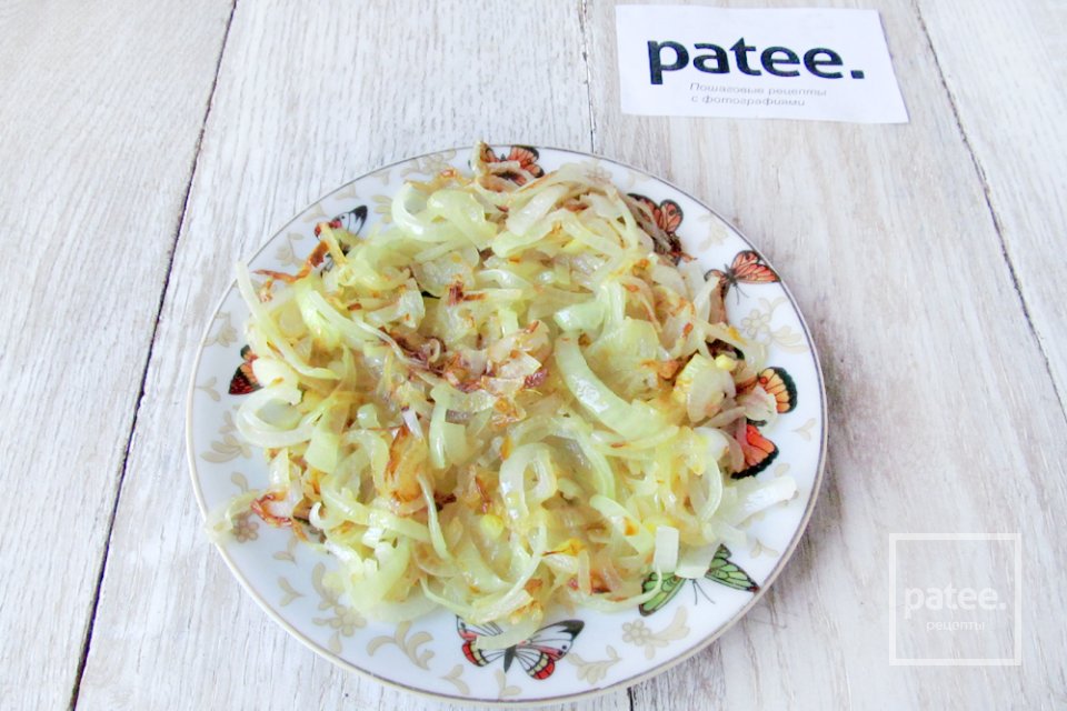 Салат с сердцем, яйцами и овощами - Шаг 7