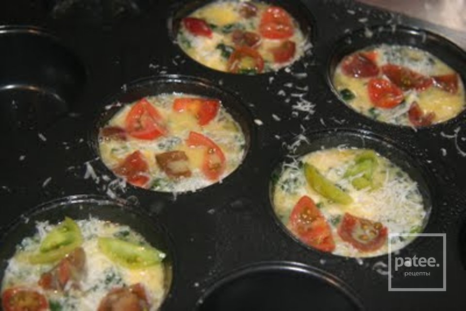 Кексы с беконом и помидорами - Шаг 9