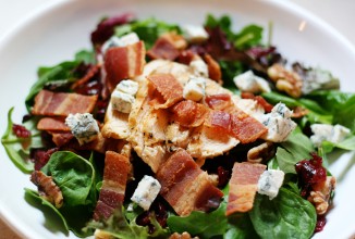 Куриный салат с латуком