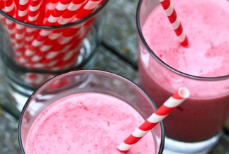 Клубничное смузи