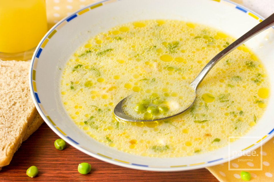 Суп с зелёным горошком и плавленым сыром - Шаг 17
