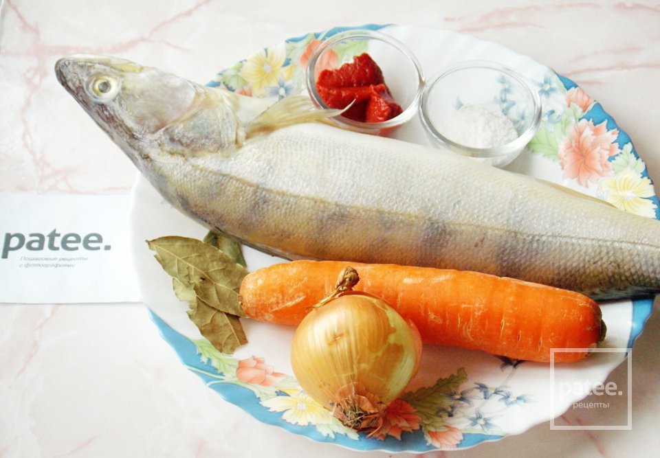 Судак в томатном соусе - Шаг 1