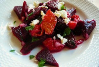 Свекольный салат с мандаринами