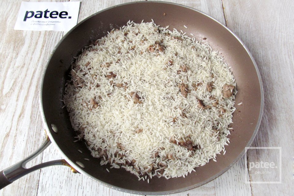 Рис басмати с фаршем и зелёным горошком - Шаг 4