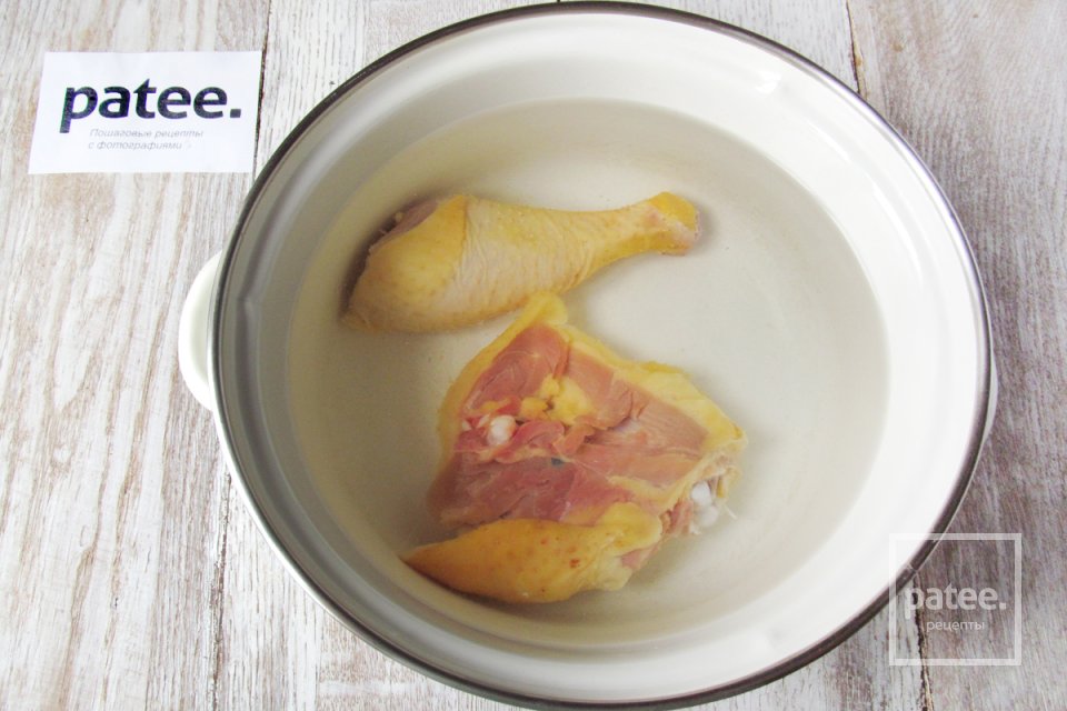 Красный суп с курицей и пастой орзо - Шаг 2