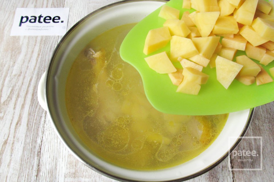 Красный суп с курицей и пастой орзо - Шаг 5