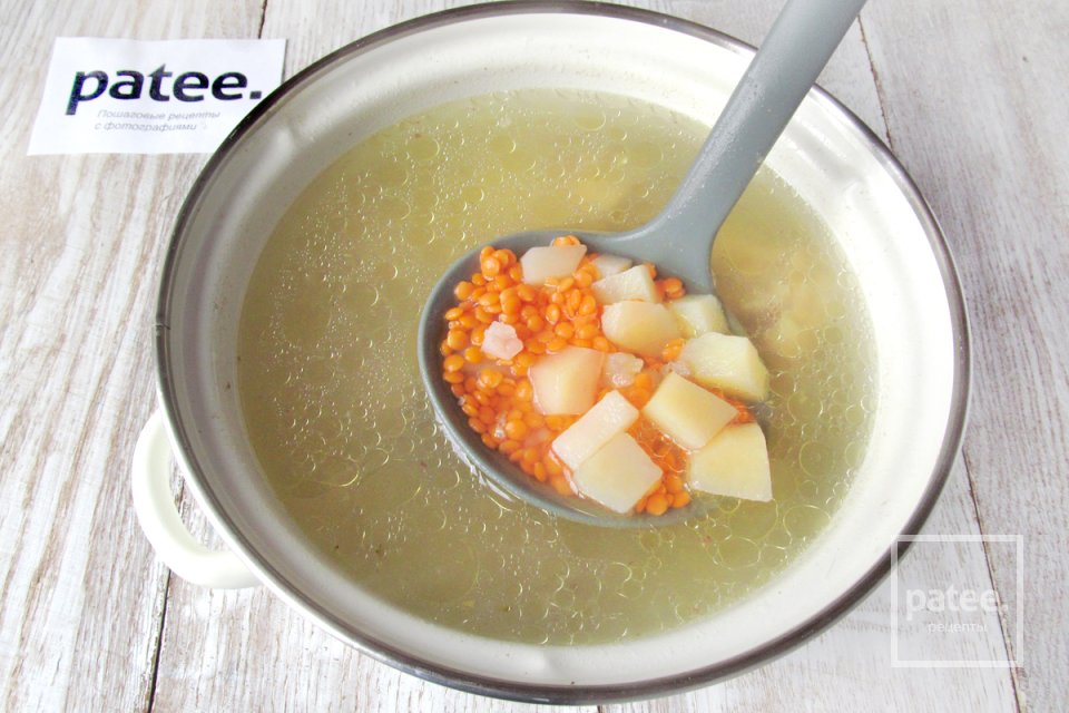 Суп с красной чечевицей и куриными крылышками - Шаг 8