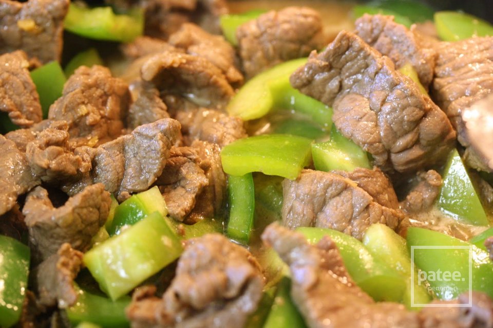 Стейк с перцем и помидорами - Шаг 9