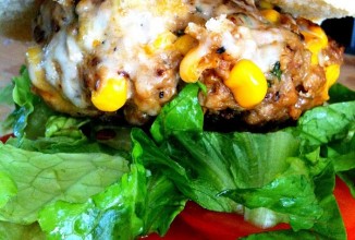 Бутерброды с бургерами из индейки