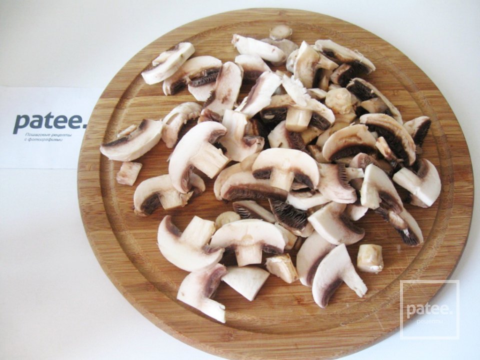 Гречневый суп с грибами и картофельными клецками - Шаг 9