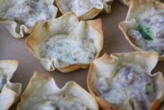 Чашечки Вон Тон с начинкой из итальянских колбасок