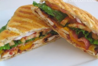 Панини с курицей-гриль