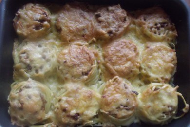 Гнезда из макарон с фаршем - приготовление