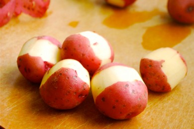 Жареный красный картофель - приготовление