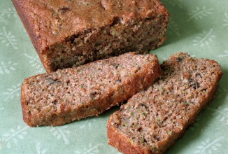 Кабачковый хлеб с орехами