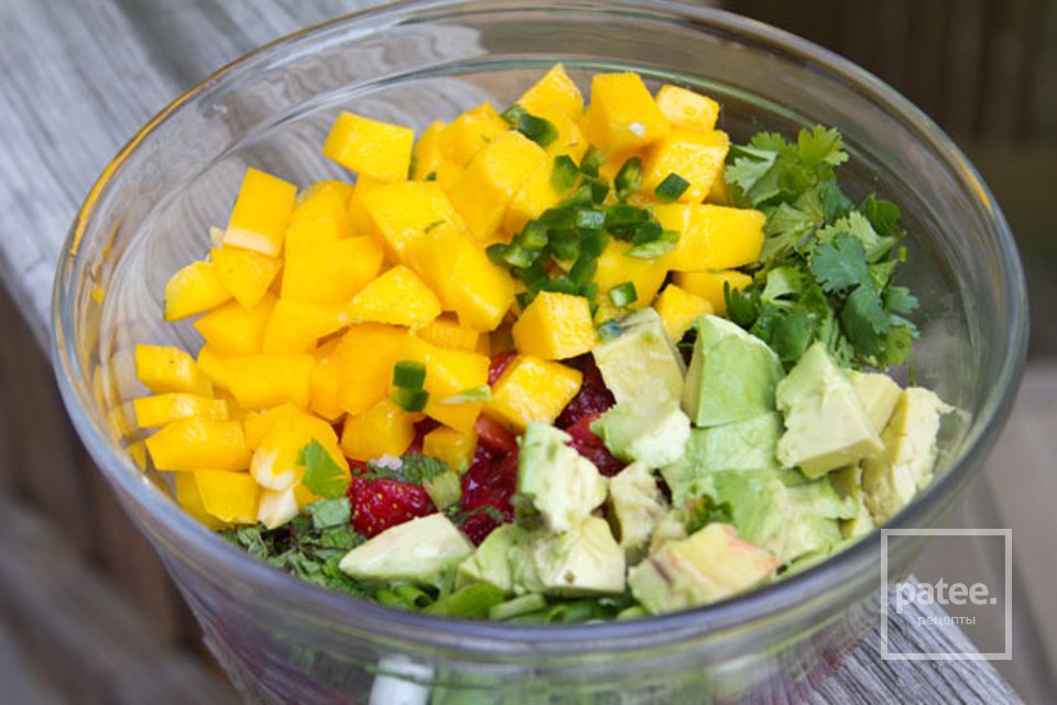 Свинина на гриле с клубничной сальсой - Шаг 6