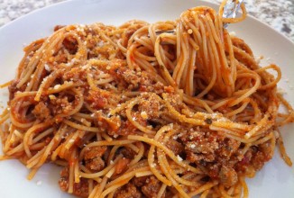Паста с фаршем из индейки под соусом Маринара