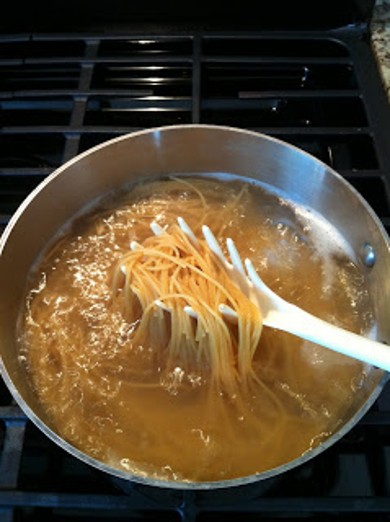 Паста с фаршем из индейки под соусом Маринара - Шаг 2