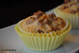 Банановые кексы с орехами