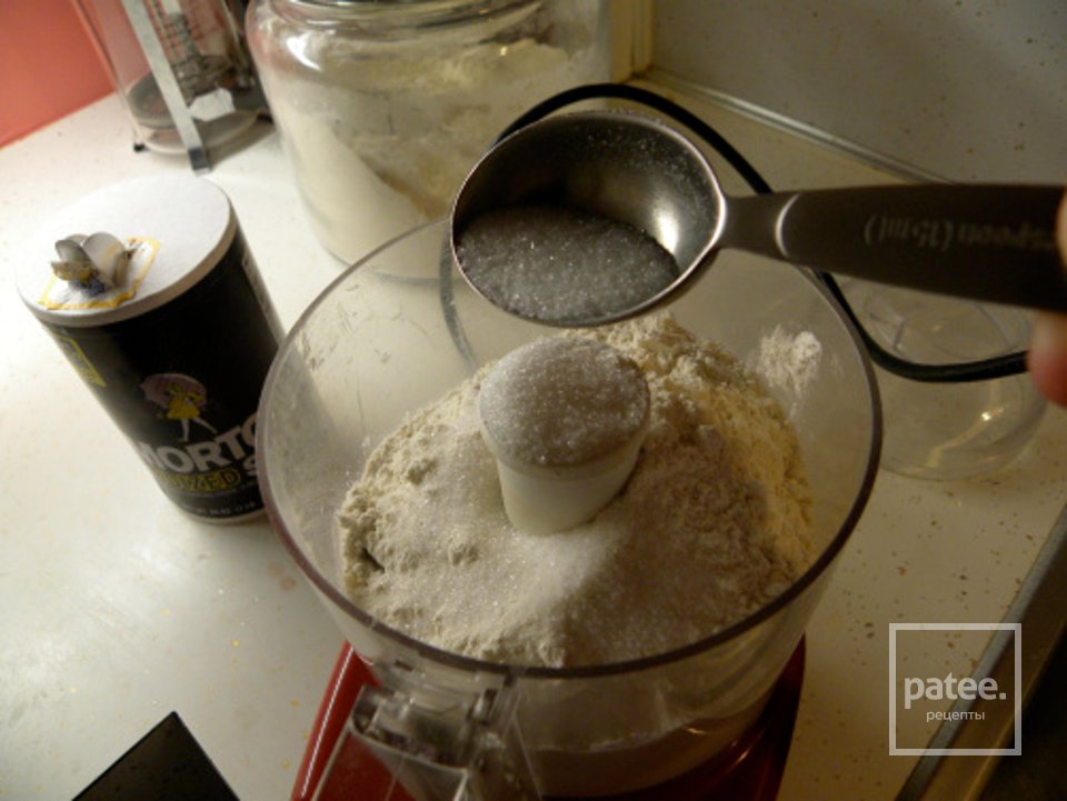 Киш с беконом, спаржей и сыром - Шаг 2