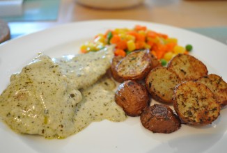 Сливочный песто с курицей