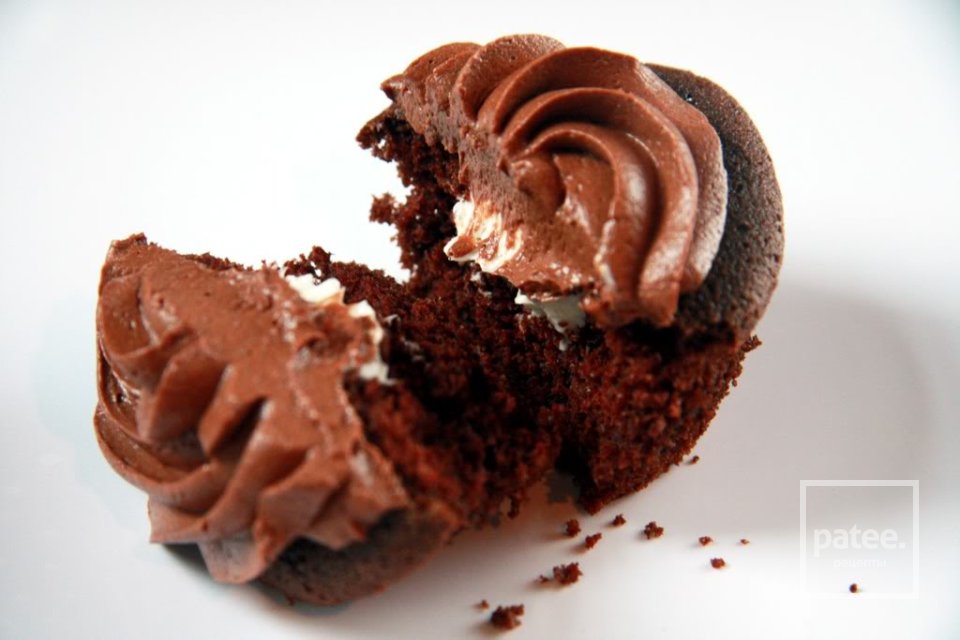 Шоколадные кексы с ванильным кремом - Шаг 9