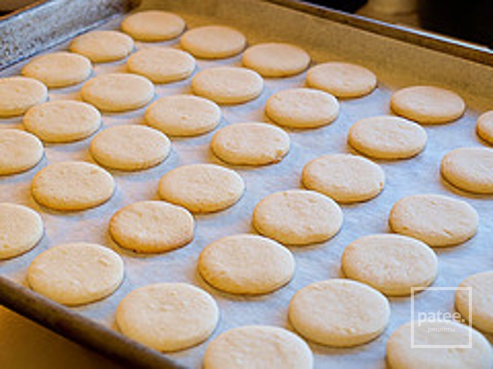 Лимонное печенье с клубничной начинкой - Шаг 9