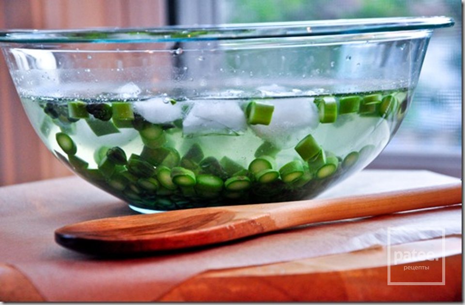 Салат из спаржи с лимоном - Шаг 4