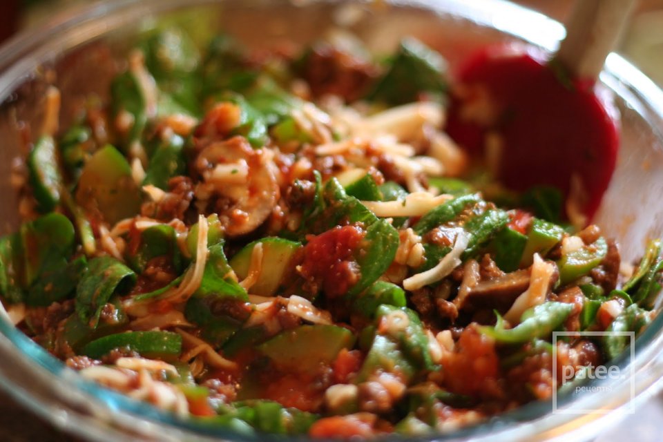 Пирожки с грибами и шпинатом - Шаг 7