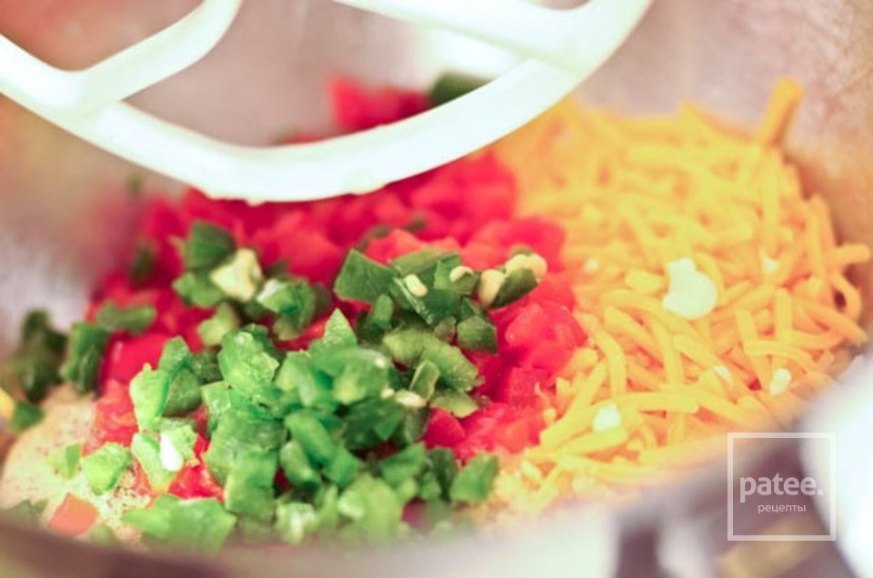 Острая подлива с сыром и пименто - Шаг 8