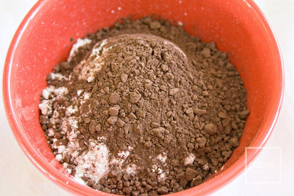 Шоколадное печенье с морской солью - Шаг 1