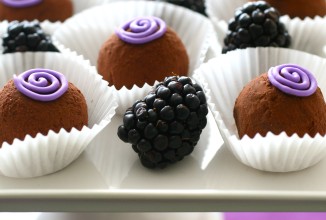 Ежевичные трюфели