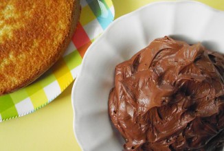 Шоколадный крем для выпечки