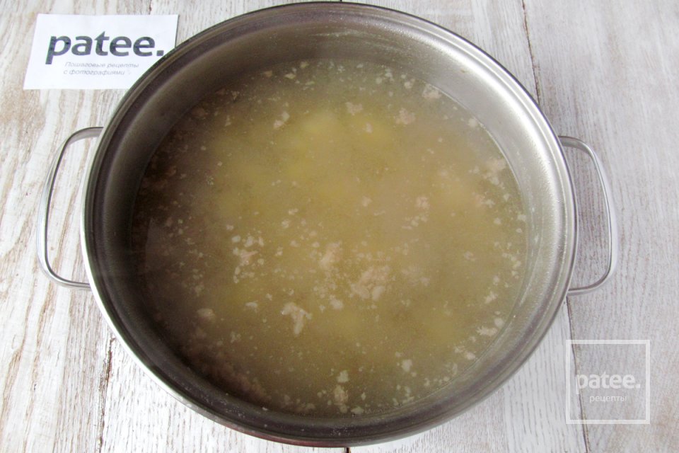 Картофельный суп с говяжьим фаршем и яйцом - Шаг 10