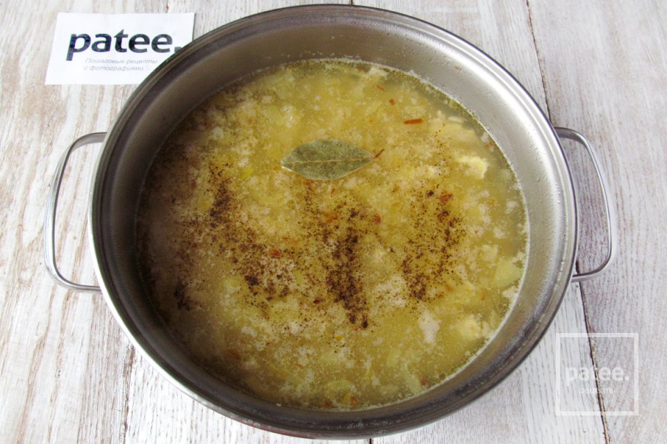 Картофельный суп с говяжьим фаршем и яйцом - Шаг 15