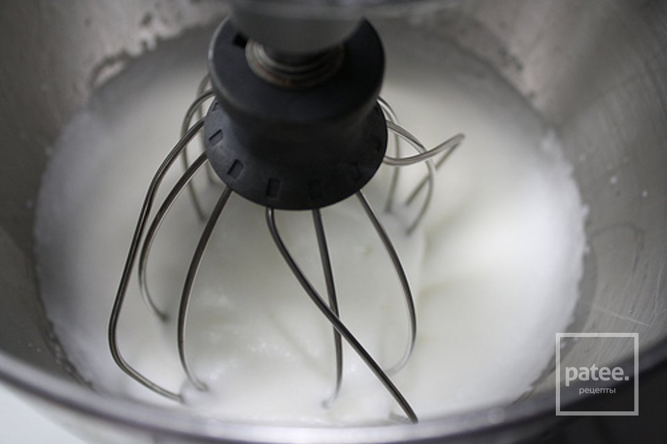 Кексы с зефирным кремом - Шаг 8