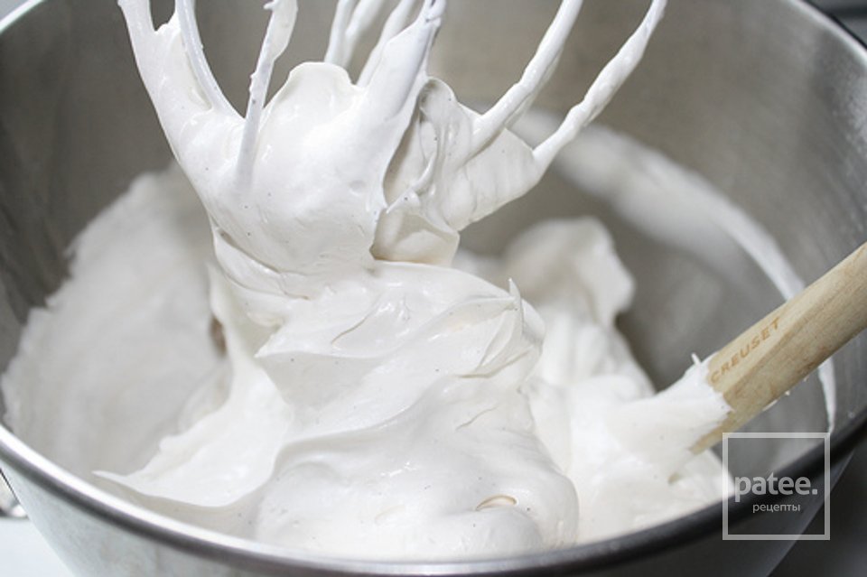 Кексы с зефирным кремом - Шаг 12