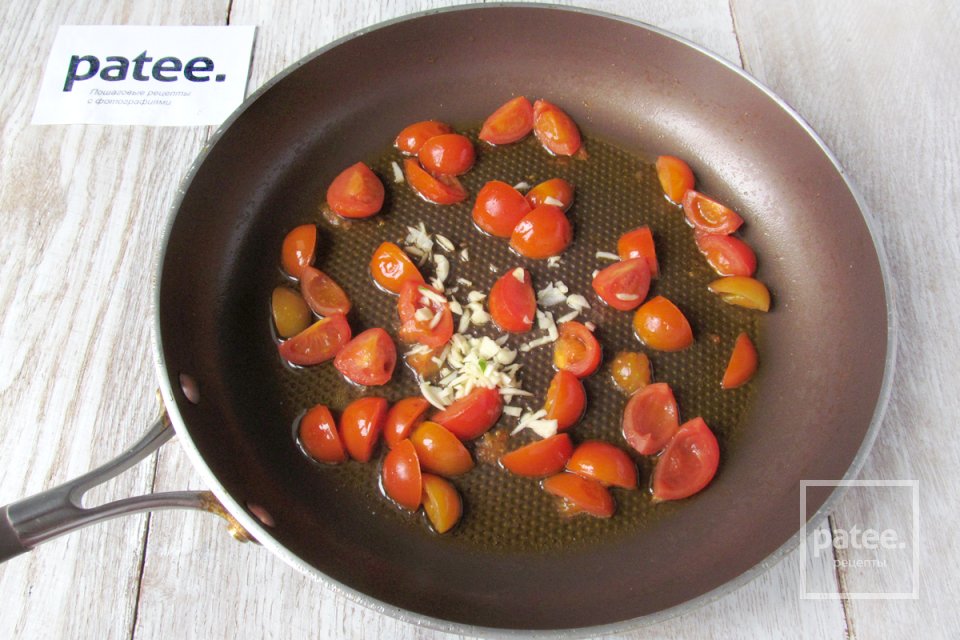 Рис со шпинатом и помидорами черри - Шаг 6