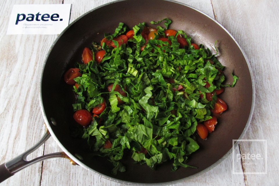 Рис со шпинатом и помидорами черри - Шаг 8