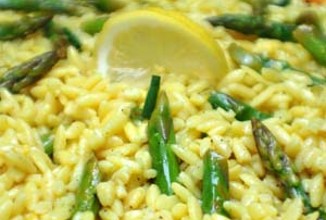 Лимонная паста орзо со спаржей