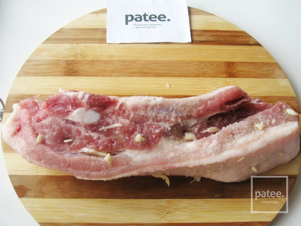 Запеченная свиная грудинка - Шаг 4