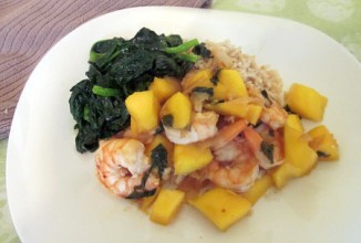 Креветки с манго