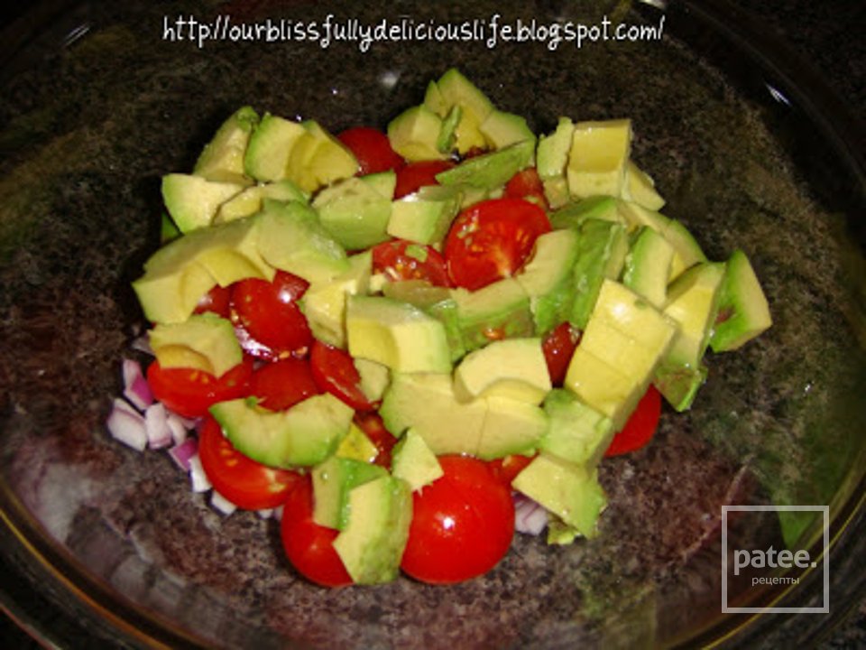 Салат с помидорами и авокадо - Шаг 4