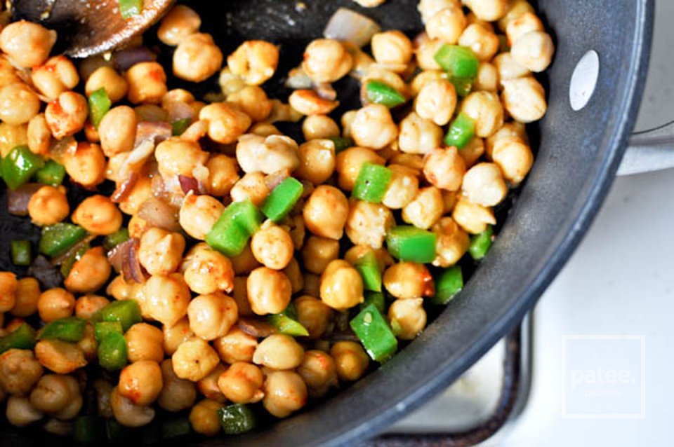 Салат из нута с беконом - Шаг 5