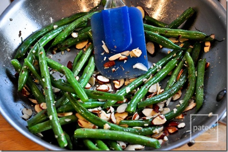 Зеленая фасоль с миндалем - Шаг 6