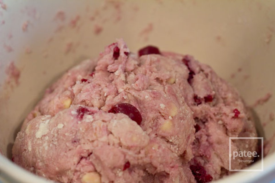 Печенье с вишней и шоколадом - Шаг 5