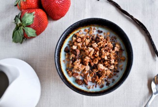 Клубничная гранола