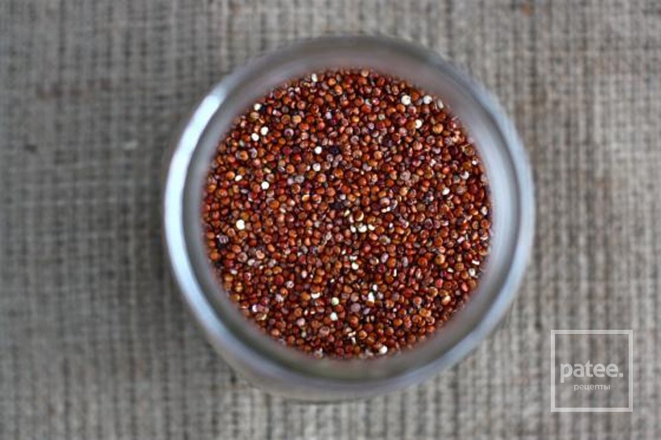 Средиземноморский салат из киноа - Шаг 1